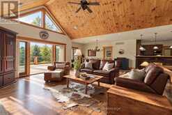 2623 CON 10 N NOTTAWASAGA SIDE ROAD N | Collingwood Ontario | Slide Image Eight