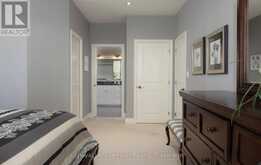 2 FINDLAY PLACE | Stratford Ontario | Slide Image Twenty-nine