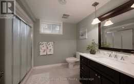 2 FINDLAY PLACE | Stratford Ontario | Slide Image Forty