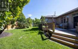 2 FINDLAY PLACE | Stratford Ontario | Slide Image Forty-six