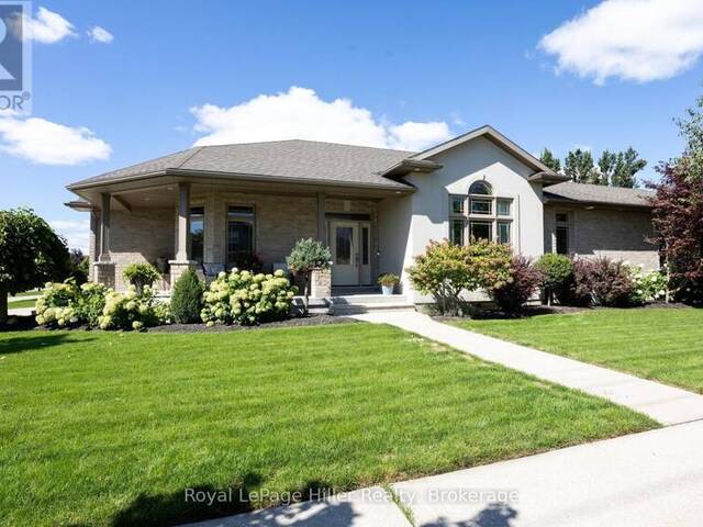 2 FINDLAY PLACE Stratford Ontario, N5A 0A7 - 3 Bedrooms Home For Sale