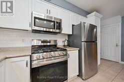 292 MILLBURN BOULEVARD | Fergus Ontario | Slide Image Twelve