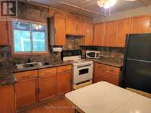 1181 MOOT LAKE ROAD | Baysville Ontario | Slide Image Ten