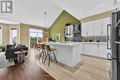 133 TRAIL BOULEVARD | Barrie Ontario | Slide Image Eleven