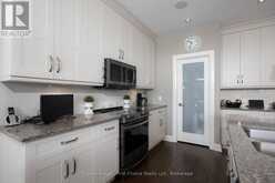 7 CULLITON STREET | Stratford Ontario | Slide Image Eleven