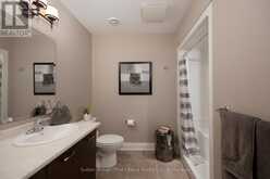 7 CULLITON STREET | Stratford Ontario | Slide Image Thirty-seven
