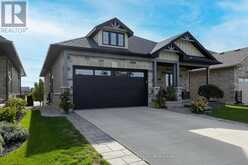 7 CULLITON STREET | Stratford Ontario | Slide Image Three
