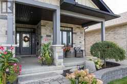 7 CULLITON STREET | Stratford Ontario | Slide Image Four
