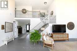101 REED WAY | The Blue Mountains Ontario | Slide Image Seven