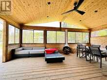 1002 CHIPPAWA AVENUE | Gravenhurst Ontario | Slide Image Three