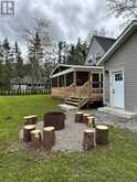 1002 CHIPPAWA AVENUE | Gravenhurst Ontario | Slide Image Four