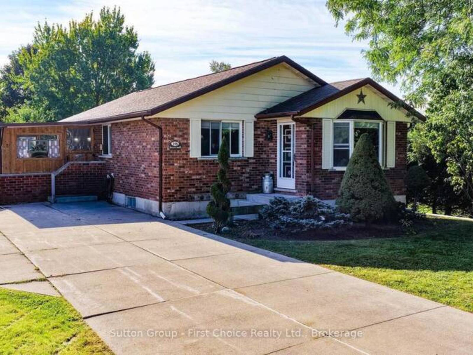 146 JARVIS STREET S, Huron East, Ontario N0K 1W0