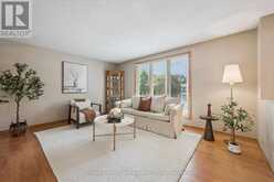 24 BRIARLEA ROAD | Guelph Ontario | Slide Image Two