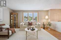 24 BRIARLEA ROAD | Guelph Ontario | Slide Image Three