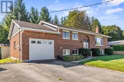 513 6TH STREET | Hanover Ontario | Slide Image Two