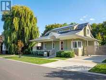 275 SAINT PAUL STREET | Collingwood Ontario | Slide Image Two