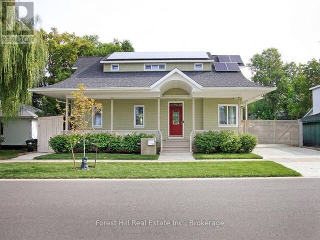 275 SAINT PAUL STREET Collingwood Ontario, L9Y 3P6 - 5 Bedrooms Home For Sale
