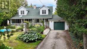 8 BROCK STREET | Tobermory Ontario | Slide Image One
