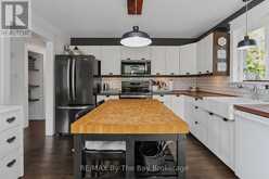 2 RED OAK DRIVE | Wasaga Beach Ontario | Slide Image Seventeen
