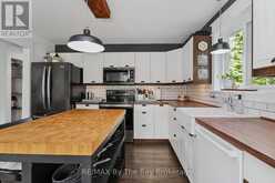 2 RED OAK DRIVE | Wasaga Beach Ontario | Slide Image Six