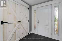 2 RED OAK DRIVE | Wasaga Beach Ontario | Slide Image Eight