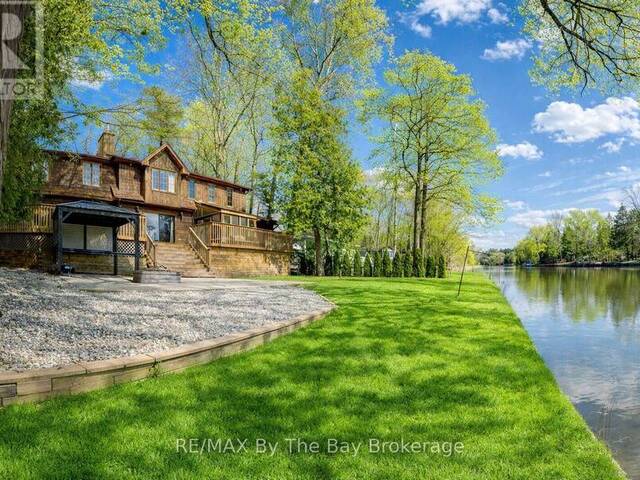 646 OXBOW PARK DRIVE Wasaga Beach Ontario, L9Z 2V2 - 4 Bedrooms Waterfront Home For sale