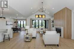 10 INVERHILL AVENUE | Guelph-Eramosa Ontario | Slide Image Ten