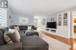 33 WASHBURN DRIVE | Guelph Ontario | Slide Image Three
