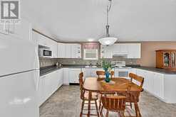 4052 ASH CRESCENT | Orillia Ontario | Slide Image Six