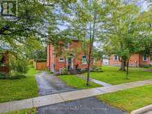 57 MCMURRAY STREET | Bracebridge Ontario | Slide Image Forty
