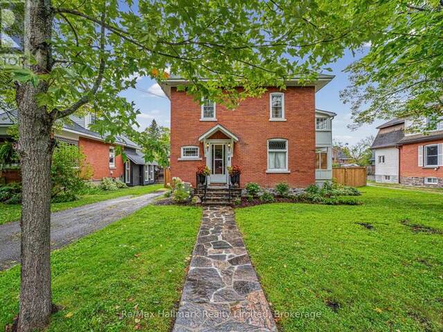 57 MCMURRAY STREET Bracebridge Ontario, P1L 2A1 - 3 Bedrooms Home For Sale