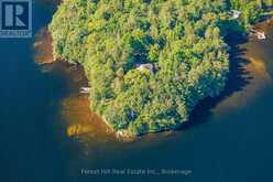 1089 LUTES LANE | Lake of Bays Ontario | Slide Image Eleven