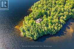 1089 LUTES LANE | Lake of Bays Ontario | Slide Image Twelve