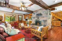1089 LUTES LANE | Lake of Bays Ontario | Slide Image Forty