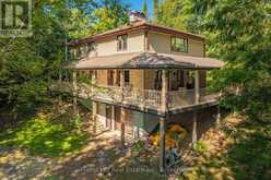 1089 LUTES LANE | Lake of Bays Ontario | Slide Image Four