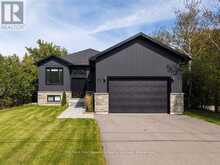 91 SUMMER VIEW AVENUE | Collingwood Ontario | Slide Image One