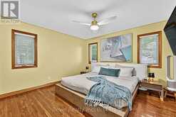 18 RUE VANIER ROAD | Tiny Ontario | Slide Image Ten