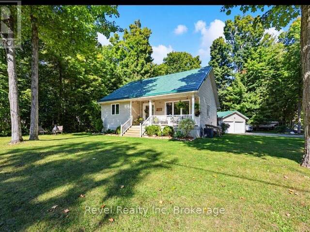18 RUE VANIER ROAD Tiny Ontario, L9M 0J2 - 3 Bedrooms Home For Sale