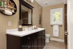 1054 INAWENDAWIN ROAD | Baysville Ontario | Slide Image Twenty-four