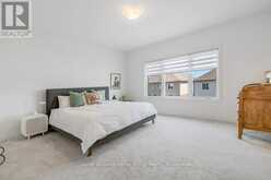 48 MACALISTER BOULEVARD | Guelph Ontario | Slide Image Eleven
