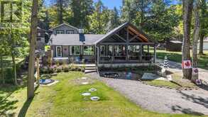 103 GREEN POINT ROAD | Penetanguishene Ontario | Slide Image One