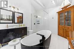 103 GREEN POINT ROAD | Penetanguishene Ontario | Slide Image Six
