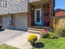 541 TENTH STREET | Collingwood Ontario | Slide Image Four