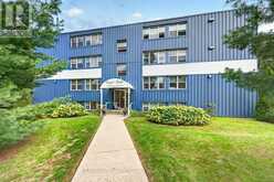 6 - 118 ISABELLA STREET | Parry Sound Ontario | Slide Image Four