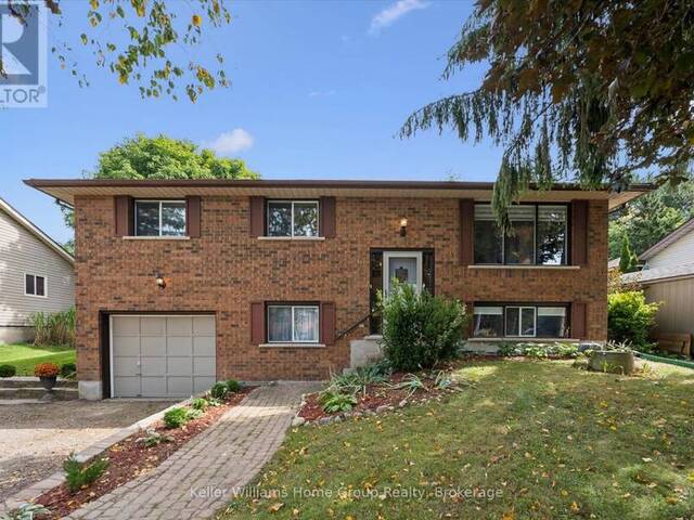 66 WOOLWICH STREET W Elora Ontario, N0B 1S0 - 3 Bedrooms Home For Sale