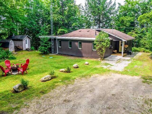 1813 KASHAGAWIGAMOG LAKE ROAD Minden Hills Ontario, K0M 2K0 - 3 Bedrooms Waterfront Home For sale