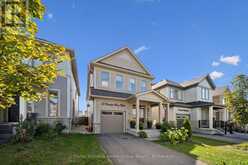 22 HARPIN WAY W | Fergus Ontario | Slide Image Two