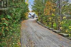 112 ARROWHEAD CRESCENT | The Blue Mountains Ontario | Slide Image Three