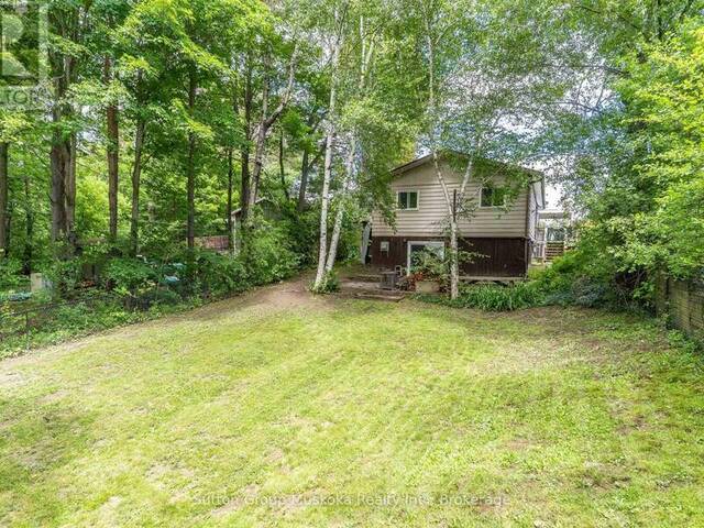 8 GOULDIE STREET Huntsville Ontario, P1H 1M5 - 4 Bedrooms Home For Sale