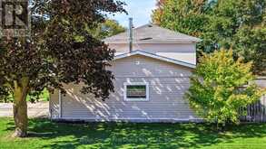 17 REGINA ROAD | Clinton Ontario | Slide Image Forty-one